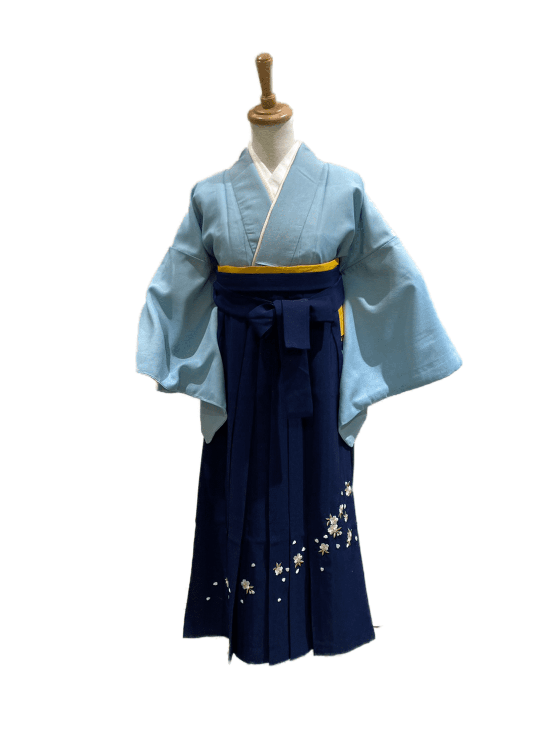 *着用している帯、小物はコーディネートの一例で、フルセット商品と異なる場合があります。 *在庫状況はお問い合わせください。 | 袴商品一覧 - 晴れ着てらす